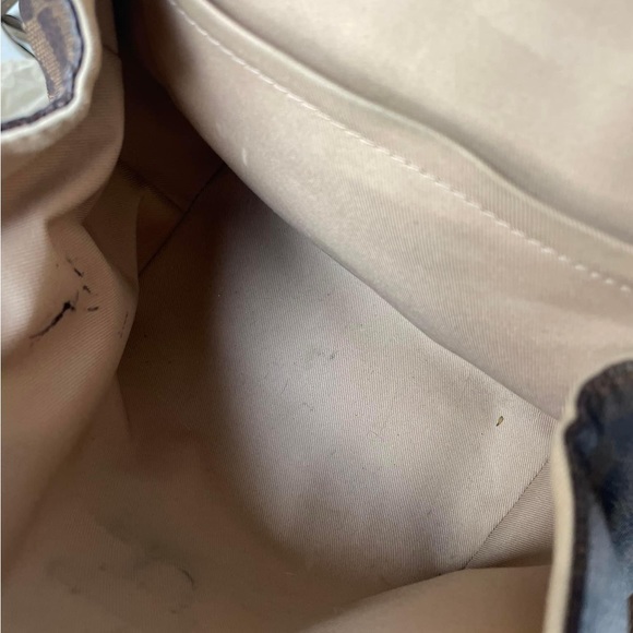 🤍 Clapton Backpack in Damier 🤍 - Picture 8 of 15